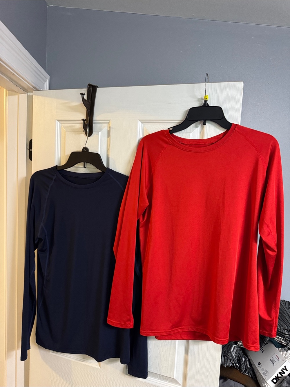 Men's Long-Sleeve compression Crew Red and Navy like new